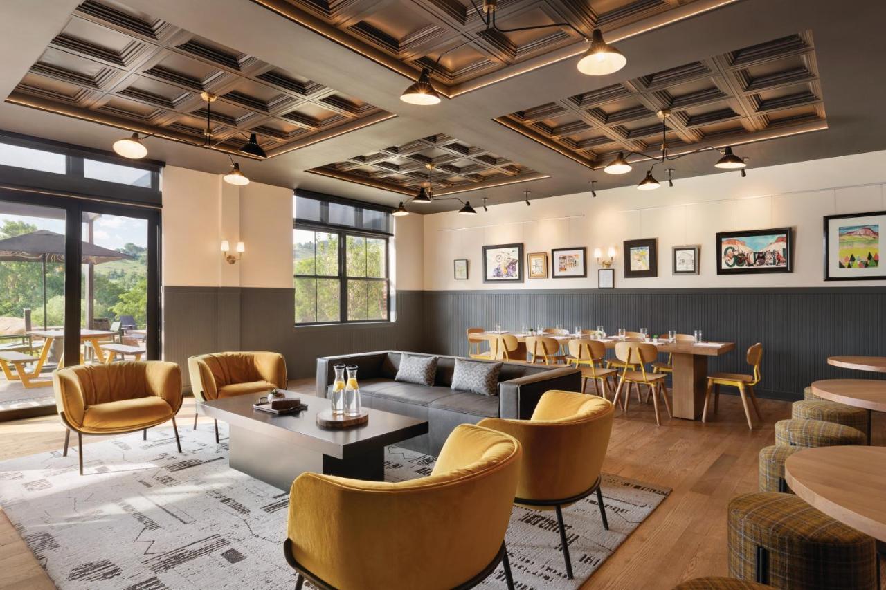 The Eddy Taproom & Hotel 戈尔登 外观 照片